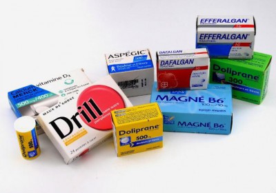 Faites des économies en comparant les prix dans les pharmacies.